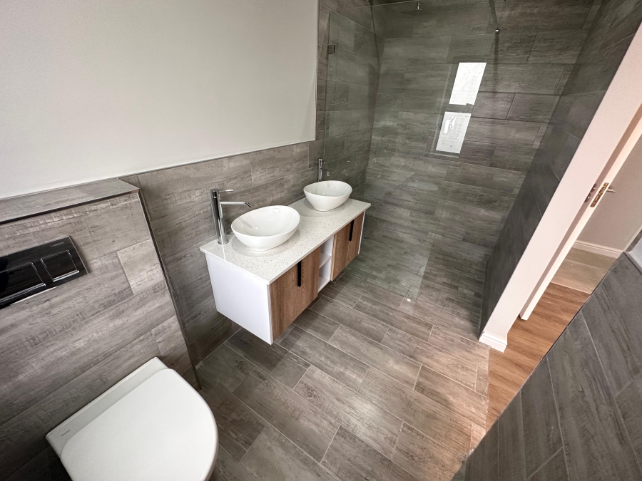 4 Bedroom Property for Sale in Sandown Western Cape